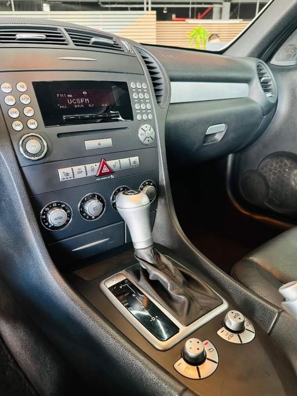 Mercedes-Benz SLK 200 1.8 16V KOMPRESSOR GASOLINA AUTOMÁTICO 2008/2009 CASTELLAN E TOMAZONI MOTORS CAXIAS DO SUL / Carros no Vale