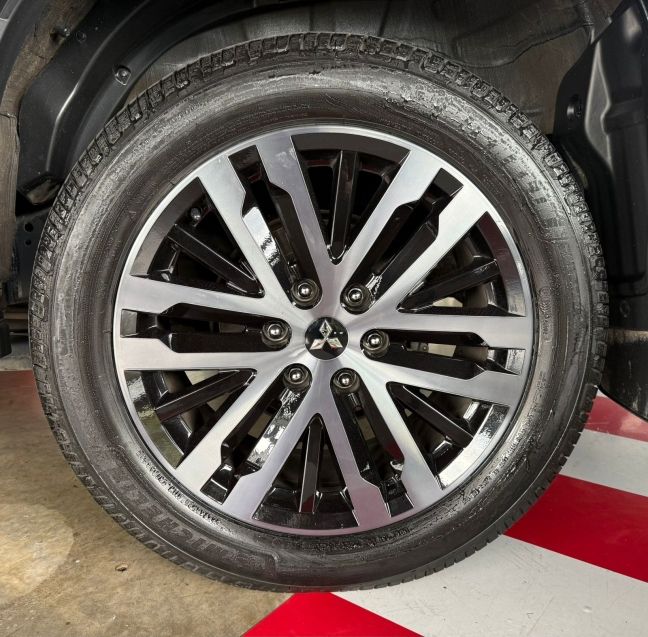 Mitsubishi PAJERO SPORT 2.4 16V MIVEC TURBO DIESEL LEGEND AWD AUTOMÁTICO 2024/2024 CASTELLAN E TOMAZONI MOTORS CAXIAS DO SUL / Carros no Vale Mitsubishi PAJERO SPORT 2.4 16V MIVEC TURBO DIESEL LEGEND AWD AUTOMÁTICO 2024/2024 CASTELLAN E TOMAZONI MOTORS CAXIAS DO SUL / Carros no Vale