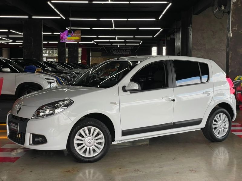 Renault SANDERO 1.6 PRIVILÉGE 16V FLEX 4P AUTOMÁTICO 2012/2012 CASTELLAN E TOMAZONI MOTORS CAXIAS DO SUL / Carros no Vale Renault SANDERO 1.6 PRIVILÉGE 16V FLEX 4P AUTOMÁTICO 2012/2012 CASTELLAN E TOMAZONI MOTORS CAXIAS DO SUL / Carros no Vale