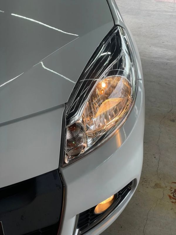 Renault SANDERO 1.6 PRIVILÉGE 16V FLEX 4P AUTOMÁTICO 2012/2012 CASTELLAN E TOMAZONI MOTORS CAXIAS DO SUL / Carros no Vale Renault SANDERO 1.6 PRIVILÉGE 16V FLEX 4P AUTOMÁTICO 2012/2012 CASTELLAN E TOMAZONI MOTORS CAXIAS DO SUL / Carros no Vale