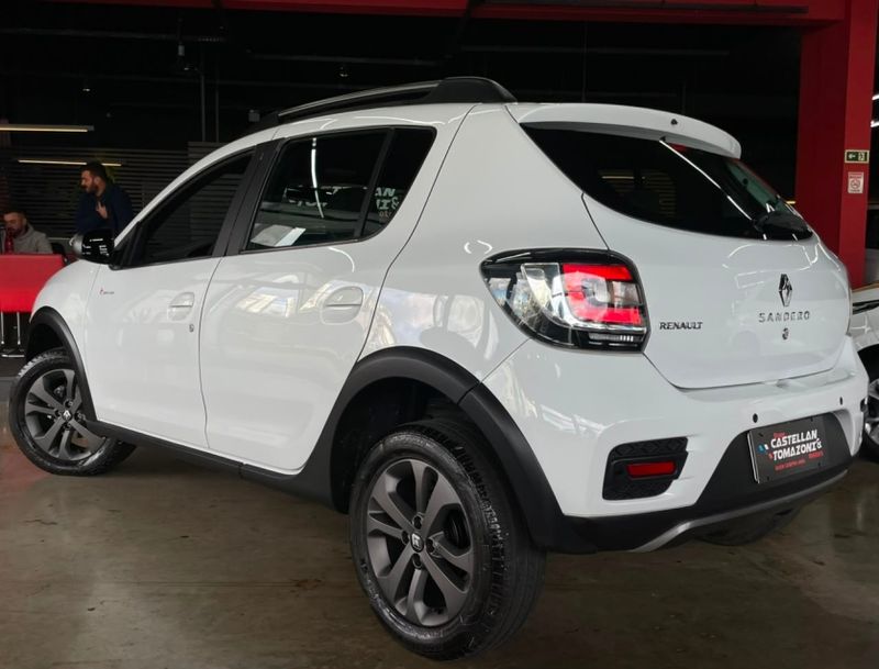 Renault SANDERO 1.6 STEPWAY RIP CURL 8V FLEX 4P AUTOMATIZADO 2015/2016 CASTELLAN E TOMAZONI MOTORS CAXIAS DO SUL / Carros no Vale