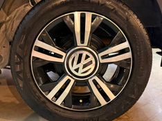 Volkswagen UP 1.0 170 TSI TOTAL FLEX XTREME 4P MANUAL 2019/2020 CASTELLAN E TOMAZONI MOTORS CAXIAS DO SUL / Carros no Vale