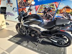 Bajaj Dominar 250 2025/2025 DRSUL SEMINOVOS CAXIAS DO SUL – LAJEADO – SANTA CRUZ DO SUL / Carros no Vale