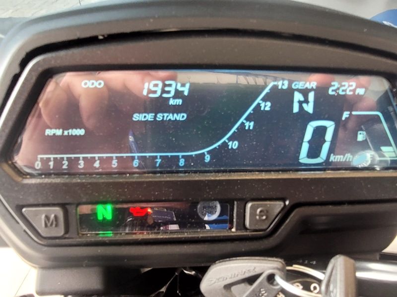Bajaj Dominar 250 2025/2025 DRSUL SEMINOVOS CAXIAS DO SUL – LAJEADO – SANTA CRUZ DO SUL / Carros no Vale