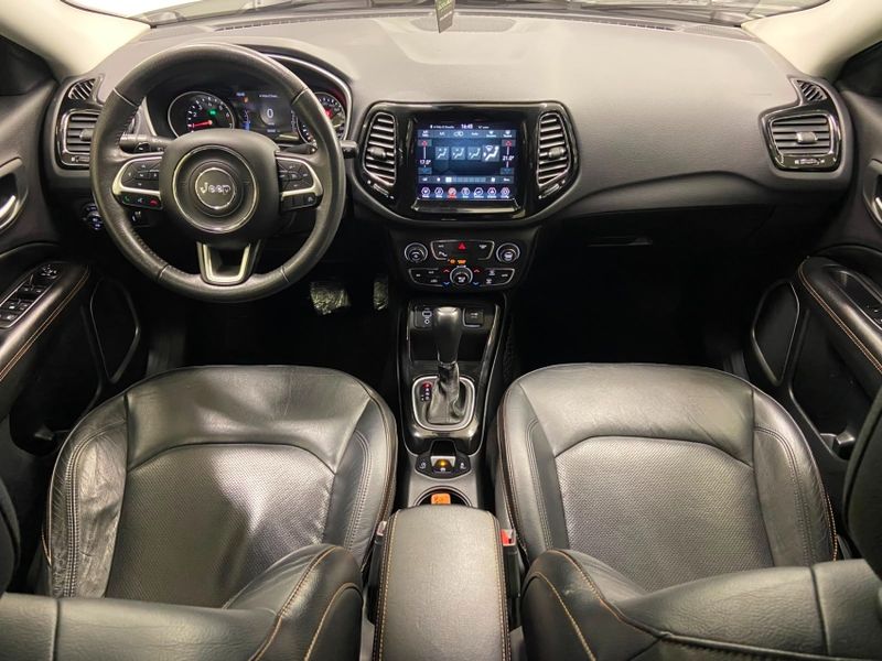 JEEP COMPASS 2.0 16V FLEX LIMITED AUTOMÁTICO 2018/2018 DRSUL SEMINOVOS CAXIAS DO SUL – LAJEADO – SANTA CRUZ DO SUL / Carros no Vale JEEP COMPASS 2.0 16V FLEX LIMITED AUTOMÁTICO 2018/2018 DRSUL SEMINOVOS CAXIAS DO SUL – LAJEADO – SANTA CRUZ DO SUL / Carros no Vale
