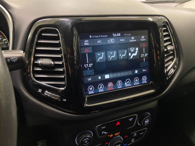 JEEP COMPASS 2.0 16V FLEX LIMITED AUTOMÁTICO 2018/2018 DRSUL SEMINOVOS CAXIAS DO SUL – LAJEADO – SANTA CRUZ DO SUL / Carros no Vale JEEP COMPASS 2.0 16V FLEX LIMITED AUTOMÁTICO 2018/2018 DRSUL SEMINOVOS CAXIAS DO SUL – LAJEADO – SANTA CRUZ DO SUL / Carros no Vale