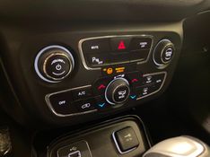 JEEP COMPASS 2.0 16V FLEX LIMITED AUTOMÁTICO 2018/2018 DRSUL SEMINOVOS CAXIAS DO SUL – LAJEADO – SANTA CRUZ DO SUL / Carros no Vale