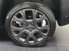 JEEP RENEGADE 1.3 T270 TURBO FLEX S 4X4 AT9 2023/2023 DRSUL SEMINOVOS CAXIAS DO SUL – LAJEADO – SANTA CRUZ DO SUL / Carros no Vale