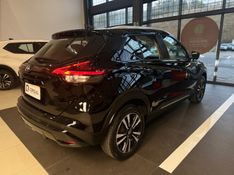 Nissan KICKS 1.6 16V FLEXSTART EXCLUSIVE XTRONIC 2024/2024 DRSUL SEMINOVOS CAXIAS DO SUL – LAJEADO – SANTA CRUZ DO SUL / Carros no Vale