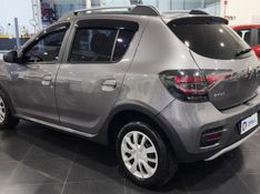 Renault STEPWAY 1.0 12V SCE FLEX ZEN MANUAL 2024/2025 DRSUL SEMINOVOS CAXIAS DO SUL – LAJEADO – SANTA CRUZ DO SUL / Carros no Vale
