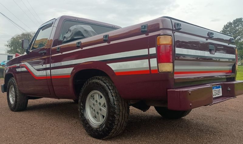 Chevrolet D20 4.0 CUSTOM S CS 8V DIESEL 2P MANUAL 1992/1992 CAMINHÕES & CAMIONETAS PASSO FUNDO / Carros no Vale