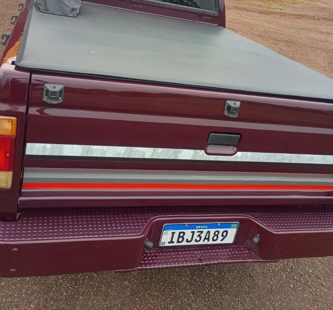 Chevrolet D20 4.0 CUSTOM S CS 8V DIESEL 2P MANUAL 1992/1992 CAMINHÕES & CAMIONETAS PASSO FUNDO / Carros no Vale
