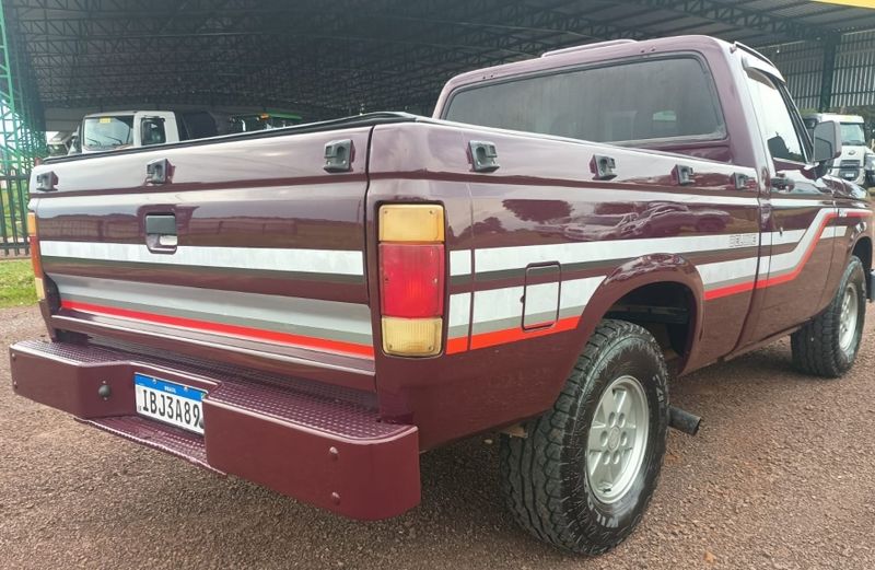 Chevrolet D20 4.0 CUSTOM S CS 8V DIESEL 2P MANUAL 1992/1992 CAMINHÕES & CAMIONETAS PASSO FUNDO / Carros no Vale