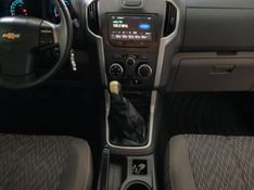 Chevrolet S10 2.5 LT 4X2 CD 16V FLEX 4P MANUAL 2015/2016 CAMINHÕES & CAMIONETAS PASSO FUNDO / Carros no Vale