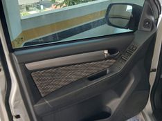 Chevrolet S10 2.5 LT 4X2 CD 16V FLEX 4P MANUAL 2015/2016 CAMINHÕES & CAMIONETAS PASSO FUNDO / Carros no Vale