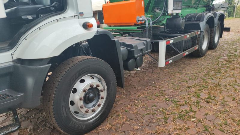Ford Cargo 2629 E 6×4 Turbo + Hercules 24000 2019/2019 CAMINHÕES & CAMIONETAS PASSO FUNDO / Carros no Vale Ford Cargo 2629 E 6×4 Turbo + Hercules 24000 2019/2019 CAMINHÕES & CAMIONETAS PASSO FUNDO / Carros no Vale