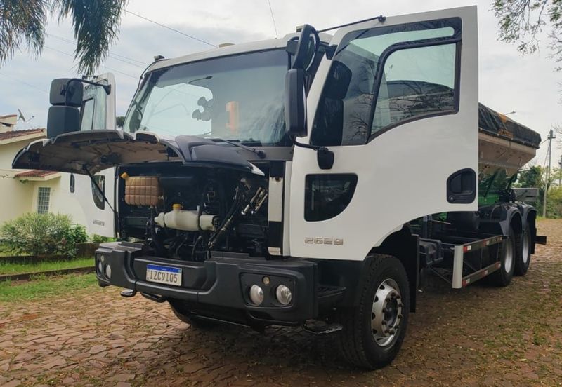 Ford Cargo 2629 E 6×4 Turbo + Hercules 24000 2019/2019 CAMINHÕES & CAMIONETAS PASSO FUNDO / Carros no Vale Ford Cargo 2629 E 6×4 Turbo + Hercules 24000 2019/2019 CAMINHÕES & CAMIONETAS PASSO FUNDO / Carros no Vale