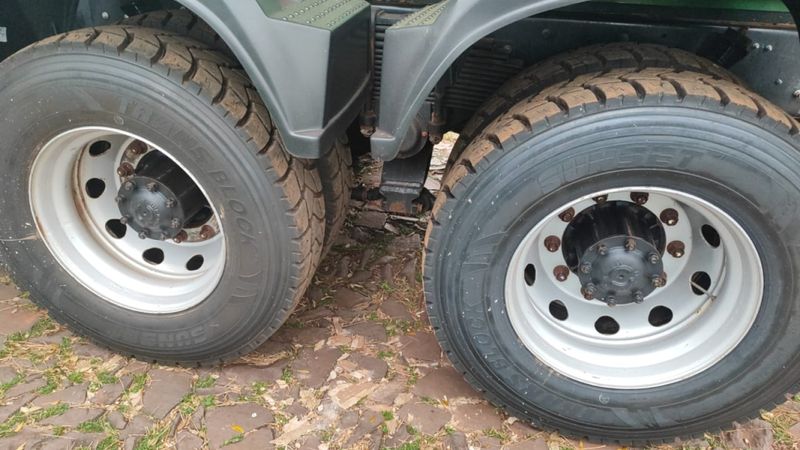 Ford Cargo 2629 E 6×4 Turbo + Hercules 24000 2019/2019 CAMINHÕES & CAMIONETAS PASSO FUNDO / Carros no Vale Ford Cargo 2629 E 6×4 Turbo + Hercules 24000 2019/2019 CAMINHÕES & CAMIONETAS PASSO FUNDO / Carros no Vale