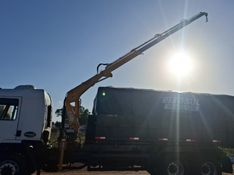 Ford Cargo 4331 Caçamba Munck 2003/2003 CAMINHÕES & CAMIONETAS PASSO FUNDO / Carros no Vale