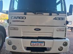 Ford Cargo 4331 Caçamba Munck 2003/2003 CAMINHÕES & CAMIONETAS PASSO FUNDO / Carros no Vale