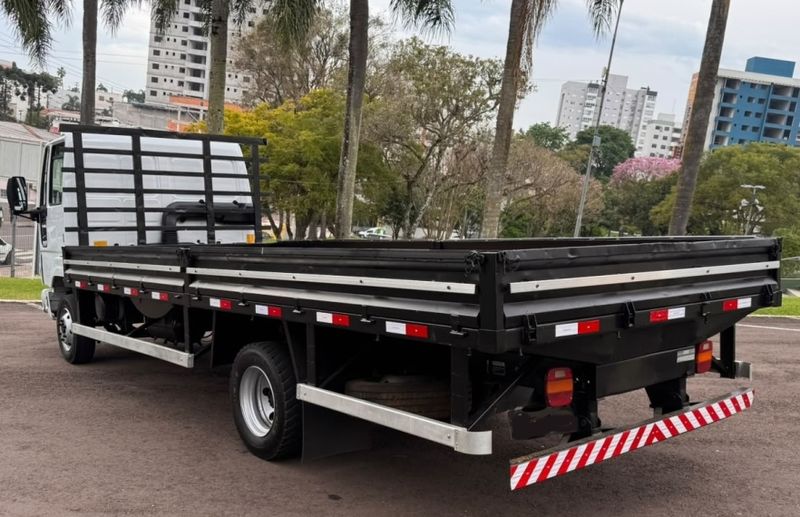 Ford Cargo 816 S Turbo (E5) 2012/2013 CAMINHÕES & CAMIONETAS PASSO FUNDO / Carros no Vale Ford Cargo 816 S Turbo (E5) 2012/2013 CAMINHÕES & CAMIONETAS PASSO FUNDO / Carros no Vale