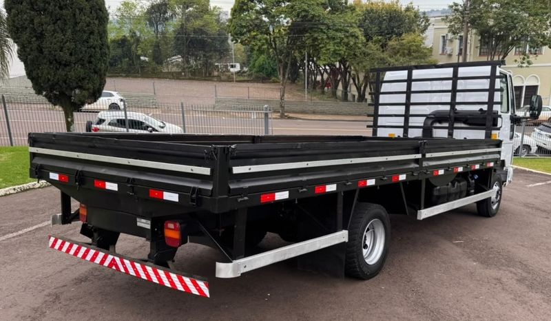 Ford Cargo 816 S Turbo (E5) 2012/2013 CAMINHÕES & CAMIONETAS PASSO FUNDO / Carros no Vale Ford Cargo 816 S Turbo (E5) 2012/2013 CAMINHÕES & CAMIONETAS PASSO FUNDO / Carros no Vale