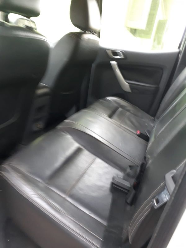 Ford RANGER 3.2 LIMITED 4X4 CD 20V DIESEL 4P AUTOMÁTICO 2013/2014 CAMINHÕES & CAMIONETAS PASSO FUNDO / Carros no Vale Ford RANGER 3.2 LIMITED 4X4 CD 20V DIESEL 4P AUTOMÁTICO 2013/2014 CAMINHÕES & CAMIONETAS PASSO FUNDO / Carros no Vale
