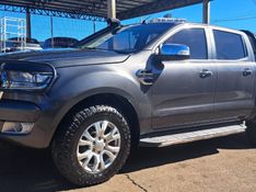 Ford RANGER 3.2 XLT 4X4 CD 20V DIESEL 4P AUTOMÁTICO 2019/2019 CAMINHÕES & CAMIONETAS PASSO FUNDO / Carros no Vale