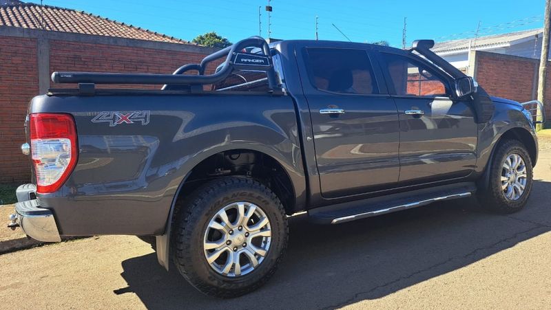 Ford RANGER 3.2 XLT 4X4 CD 20V DIESEL 4P AUTOMÁTICO 2019/2019 CAMINHÕES & CAMIONETAS PASSO FUNDO / Carros no Vale Ford RANGER 3.2 XLT 4X4 CD 20V DIESEL 4P AUTOMÁTICO 2019/2019 CAMINHÕES & CAMIONETAS PASSO FUNDO / Carros no Vale