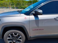 JEEP COMPASS 2.0 16V DIESEL TRAILHAWK 4X4 AUTOMÁTICO 2021/2021 CAMINHÕES & CAMIONETAS PASSO FUNDO / Carros no Vale