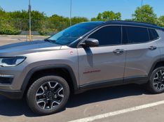 JEEP COMPASS 2.0 16V DIESEL TRAILHAWK 4X4 AUTOMÁTICO 2021/2021 CAMINHÕES & CAMIONETAS PASSO FUNDO / Carros no Vale