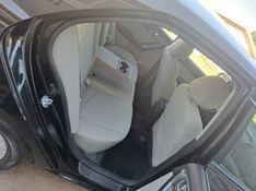 KIA CERATO 1.6 E.213 SEDAN 16V GASOLINA 4P MANUAL 2009/2010 CAMINHÕES & CAMIONETAS PASSO FUNDO / Carros no Vale