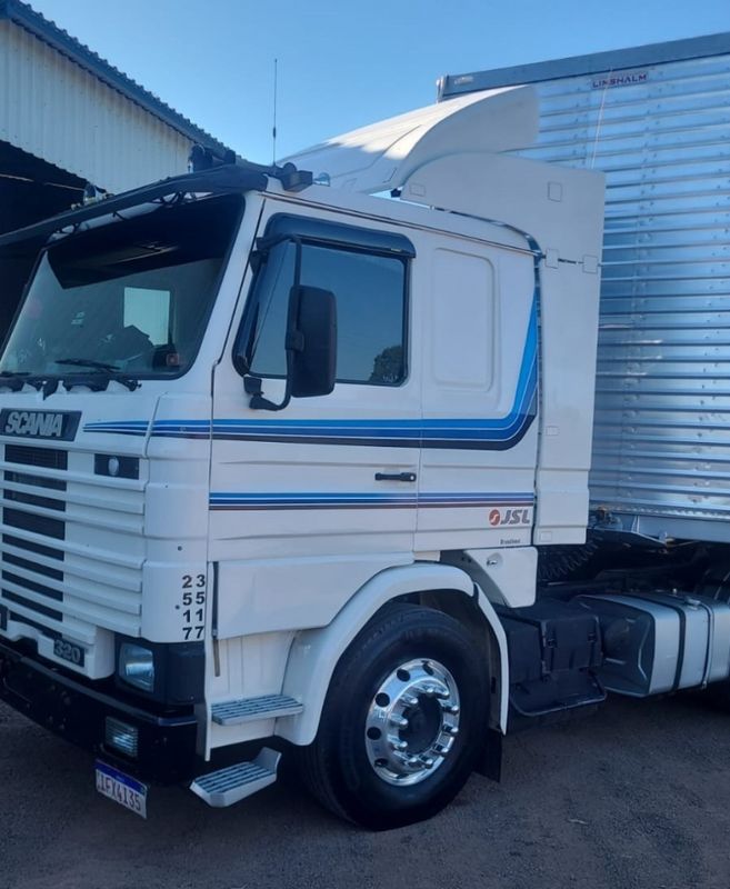 Scania R 113 R-113 H 320 4×2 2p 1997/1997 CAMINHÕES & CAMIONETAS PASSO FUNDO / Carros no Vale