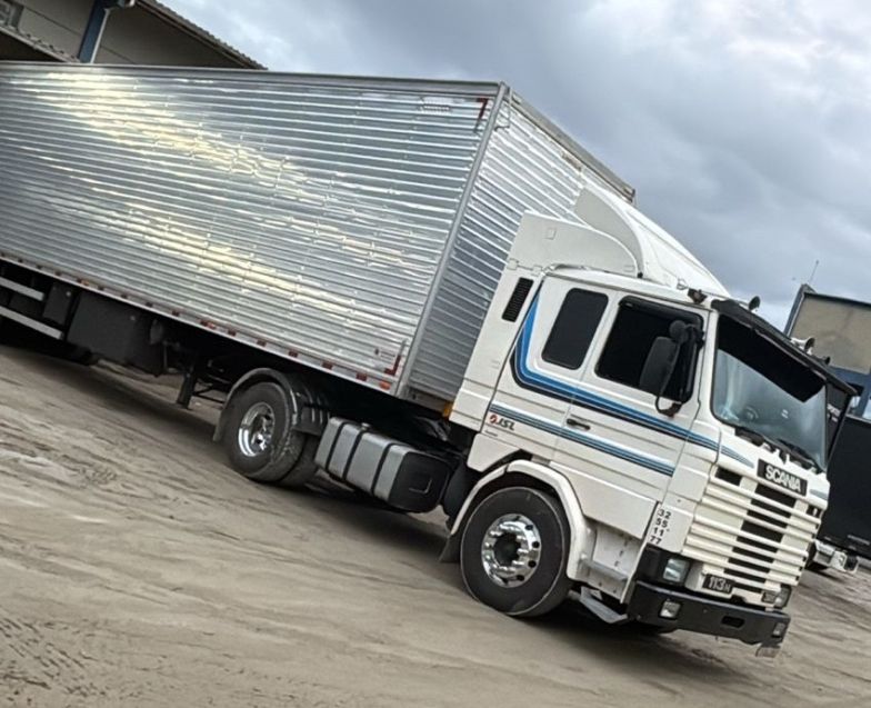 Scania R 113 R-113 H 320 4×2 2p 1997/1997 CAMINHÕES & CAMIONETAS PASSO FUNDO / Carros no Vale