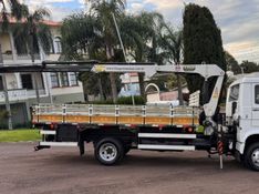 Volkswagen 8150 VW 8-150 E Worker Munck 2002/2002 CAMINHÕES & CAMIONETAS PASSO FUNDO / Carros no Vale
