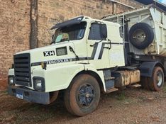 Volvo N10 280 Cavalo Mecânico 4×2 1988/1988 CAMINHÕES & CAMIONETAS PASSO FUNDO / Carros no Vale