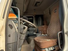 Volvo VM 330 6×2 2p Chassi 2021/2021 CAMINHÕES & CAMIONETAS PASSO FUNDO / Carros no Vale