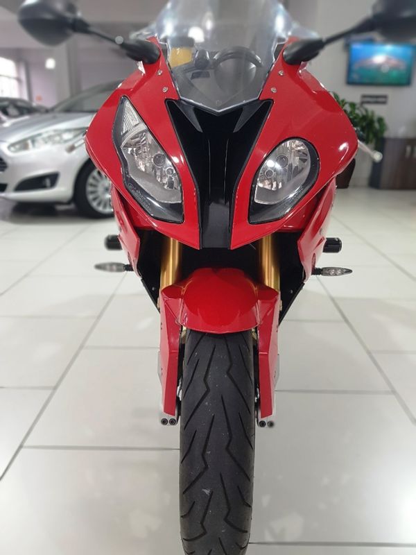 BMW S 1000 RR 2014/2015 ADVANT AUTOMÓVEIS CAXIAS DO SUL / Carros no Vale BMW S 1000 RR 2014/2015 ADVANT AUTOMÓVEIS CAXIAS DO SUL / Carros no Vale