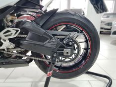 BMW S 1000 RR 2014/2015 ADVANT AUTOMÓVEIS CAXIAS DO SUL / Carros no Vale
