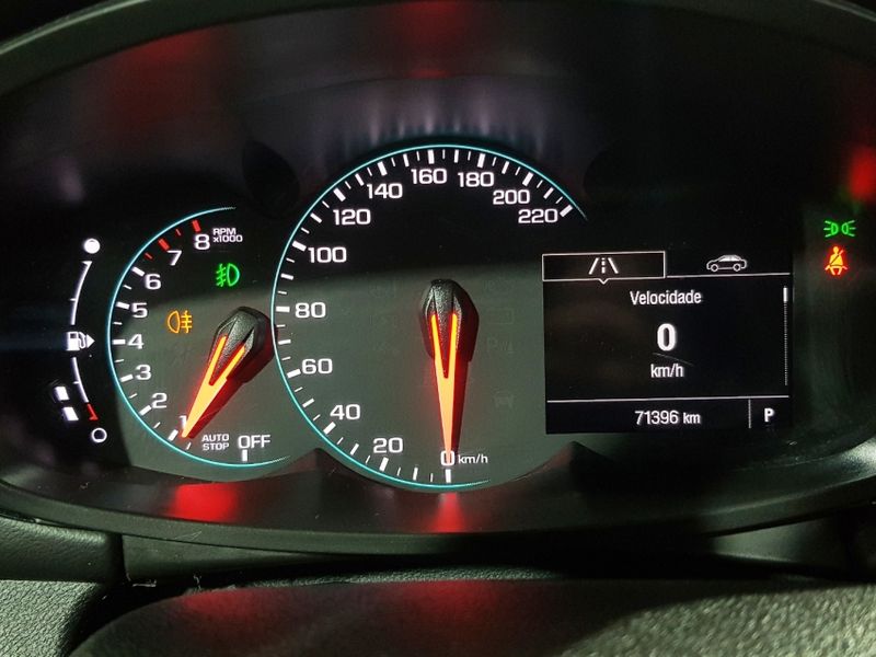 Chevrolet TRACKER 1.4 16V TURBO FLEX PREMIER AUTOMÁTICO 2018/2018 ADVANT AUTOMÓVEIS CAXIAS DO SUL / Carros no Vale
