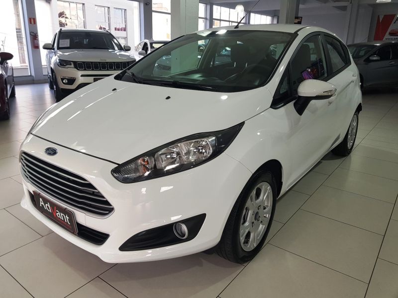 Ford FIESTA 1.6 SE HATCH 16V FLEX 4P POWERSHIFT 2015/2016 ADVANT AUTOMÓVEIS CAXIAS DO SUL / Carros no Vale Ford FIESTA 1.6 SE HATCH 16V FLEX 4P POWERSHIFT 2015/2016 ADVANT AUTOMÓVEIS CAXIAS DO SUL / Carros no Vale