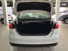 Ford FOCUS 2.0 TITANIUM PLUS FASTBACK 16V FLEX 4P POWERSHIFT 2018/2019 ADVANT AUTOMÓVEIS CAXIAS DO SUL / Carros no Vale