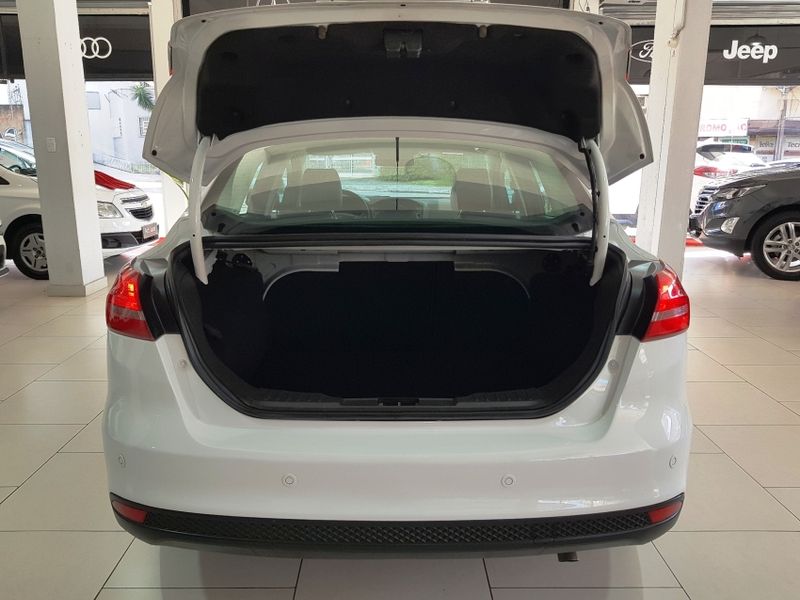 Ford FOCUS 2.0 TITANIUM PLUS FASTBACK 16V FLEX 4P POWERSHIFT 2018/2019 ADVANT AUTOMÓVEIS CAXIAS DO SUL / Carros no Vale Ford FOCUS 2.0 TITANIUM PLUS FASTBACK 16V FLEX 4P POWERSHIFT 2018/2019 ADVANT AUTOMÓVEIS CAXIAS DO SUL / Carros no Vale