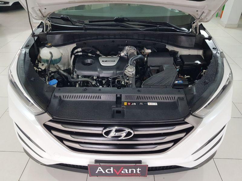 Hyundai TUCSON 1.6 16V T-GDI GASOLINA GL ECOSHIFT 2016/2017 ADVANT AUTOMÓVEIS CAXIAS DO SUL / Carros no Vale Hyundai TUCSON 1.6 16V T-GDI GASOLINA GL ECOSHIFT 2016/2017 ADVANT AUTOMÓVEIS CAXIAS DO SUL / Carros no Vale
