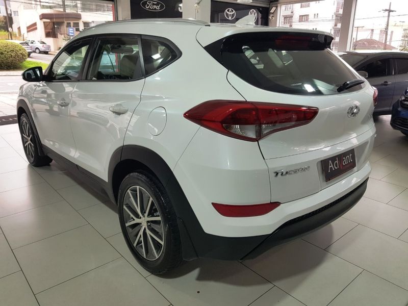 Hyundai TUCSON 1.6 16V T-GDI GASOLINA GL ECOSHIFT 2016/2017 ADVANT AUTOMÓVEIS CAXIAS DO SUL / Carros no Vale Hyundai TUCSON 1.6 16V T-GDI GASOLINA GL ECOSHIFT 2016/2017 ADVANT AUTOMÓVEIS CAXIAS DO SUL / Carros no Vale