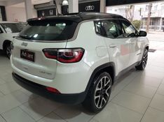 JEEP COMPASS 2.0 16V FLEX LIMITED AUTOMÁTICO 2017/2018 ADVANT AUTOMÓVEIS CAXIAS DO SUL / Carros no Vale