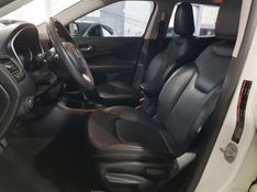 JEEP COMPASS 2.0 16V FLEX LONGITUDE AUTOMÁTICO 2017/2017 ADVANT AUTOMÓVEIS CAXIAS DO SUL / Carros no Vale