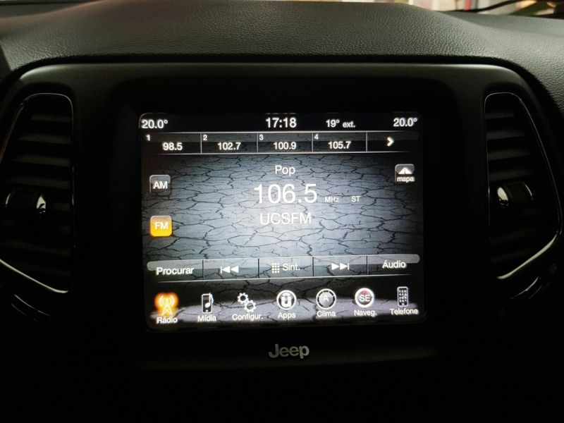 JEEP COMPASS 2.0 16V FLEX LONGITUDE AUTOMÁTICO 2017/2017 ADVANT AUTOMÓVEIS CAXIAS DO SUL / Carros no Vale