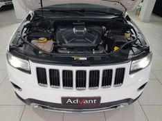 JEEP GRAND CHEROKEE 3.0 LIMITED 4X4 V6 24V TURBO DIESEL 4P AUTOMÁTICO 2014/2014 ADVANT AUTOMÓVEIS CAXIAS DO SUL / Carros no Vale