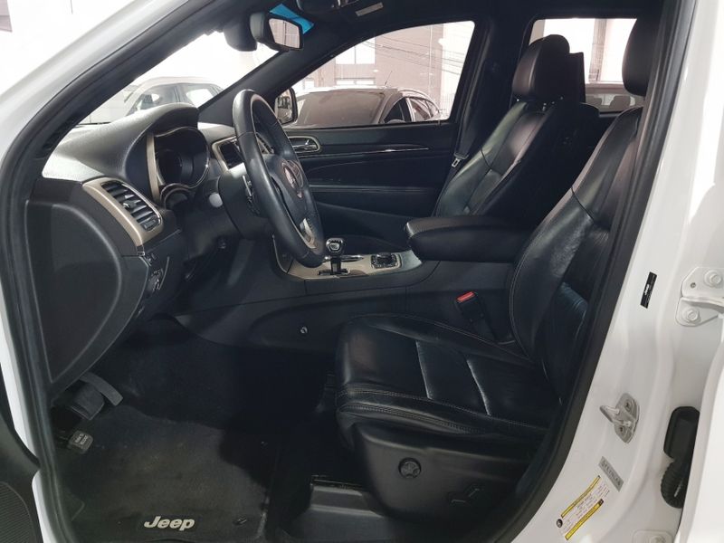 JEEP GRAND CHEROKEE 3.0 LIMITED 4X4 V6 24V TURBO DIESEL 4P AUTOMÁTICO 2014/2014 ADVANT AUTOMÓVEIS CAXIAS DO SUL / Carros no Vale JEEP GRAND CHEROKEE 3.0 LIMITED 4X4 V6 24V TURBO DIESEL 4P AUTOMÁTICO 2014/2014 ADVANT AUTOMÓVEIS CAXIAS DO SUL / Carros no Vale